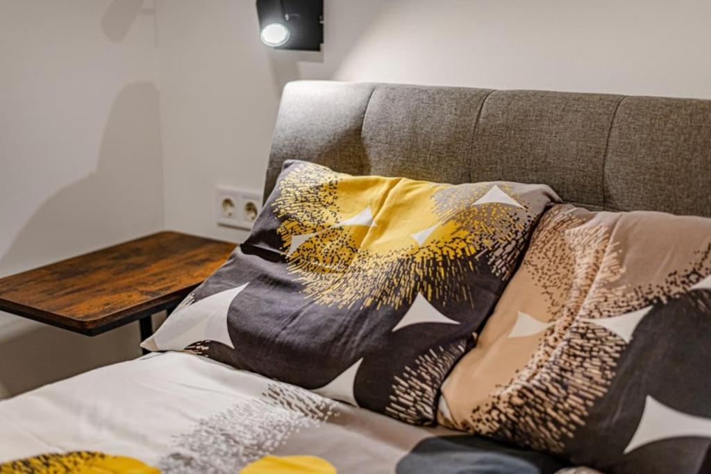 شقة Chic Loft Bp: Industrial Gem بودابست المظهر الخارجي الصورة